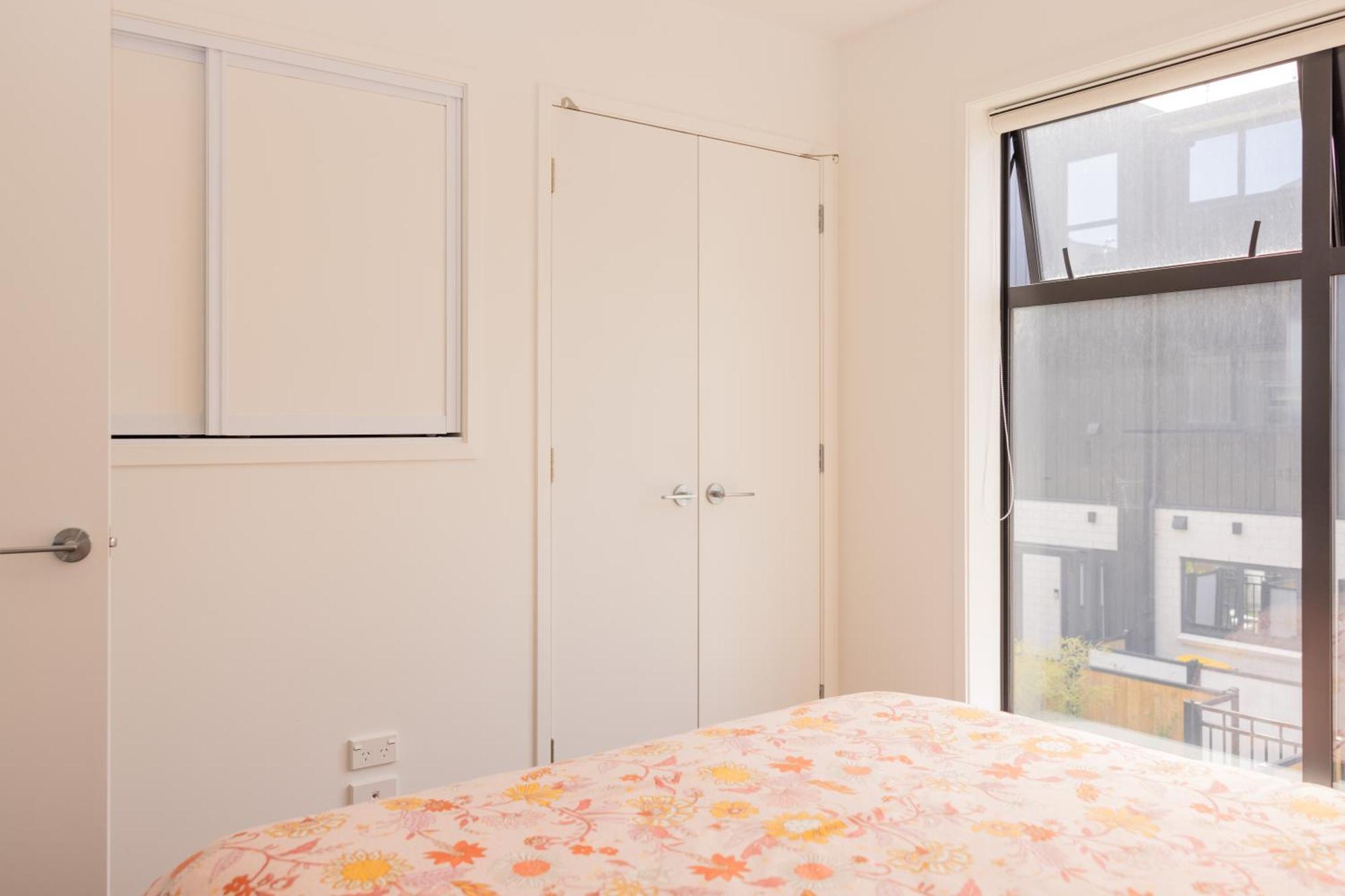 כרייסטצ'רץ' Luxury 2 Bedroom Townhouse By Hagley Park In Cbd מראה חיצוני תמונה